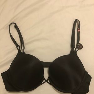 Victoria’s Secret Bombshell Bra 36A